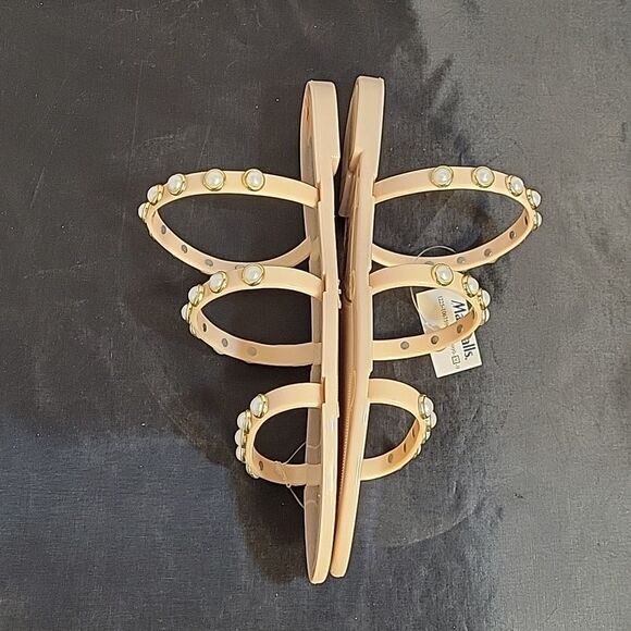 STEVE MADDEN WOMEN"S  ROUND PEARL EMBROIDERY EMBELLISHMENTS FLAT SANDAL - Picture 9 of 12